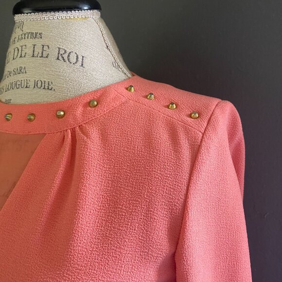 F21 Peach Mini Dress sz Small - Picture 3 of 10